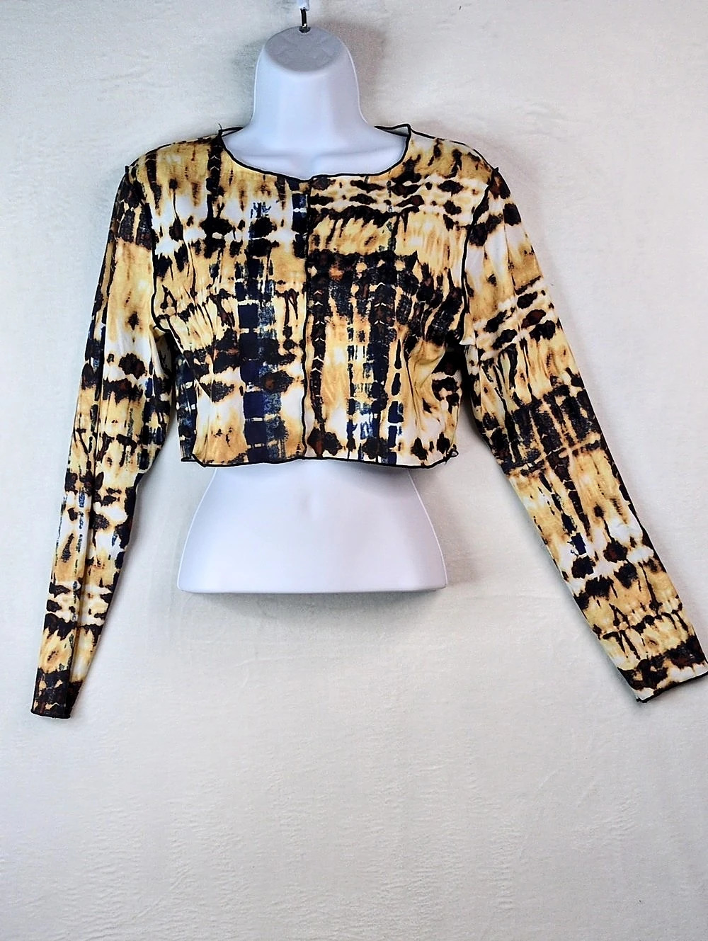 Roma Costume Abstract Print Cropped Shirt in Yellow & Black Size Medium